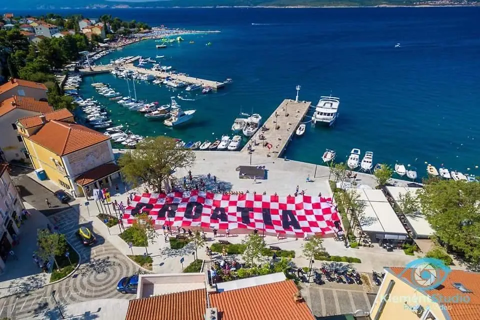 Apartments Adriatic 3 Selce 0*,  Kroatien