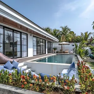 villa-jing-jang-ungasan.hotelsseminyak.net/